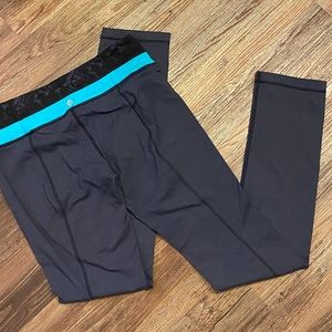 Lululemon straight leg leggings